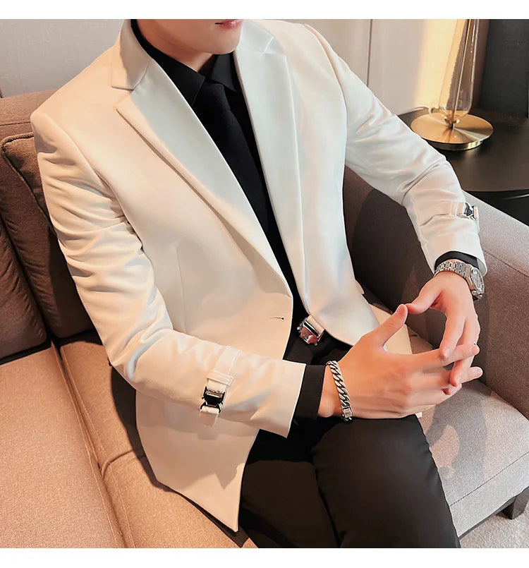 2024Men Party Wedding Banquet Blazer Solid Metal Buckle Decoration Blazer For Italian Designer Suit Jacket Slim Fit Blazer Homme